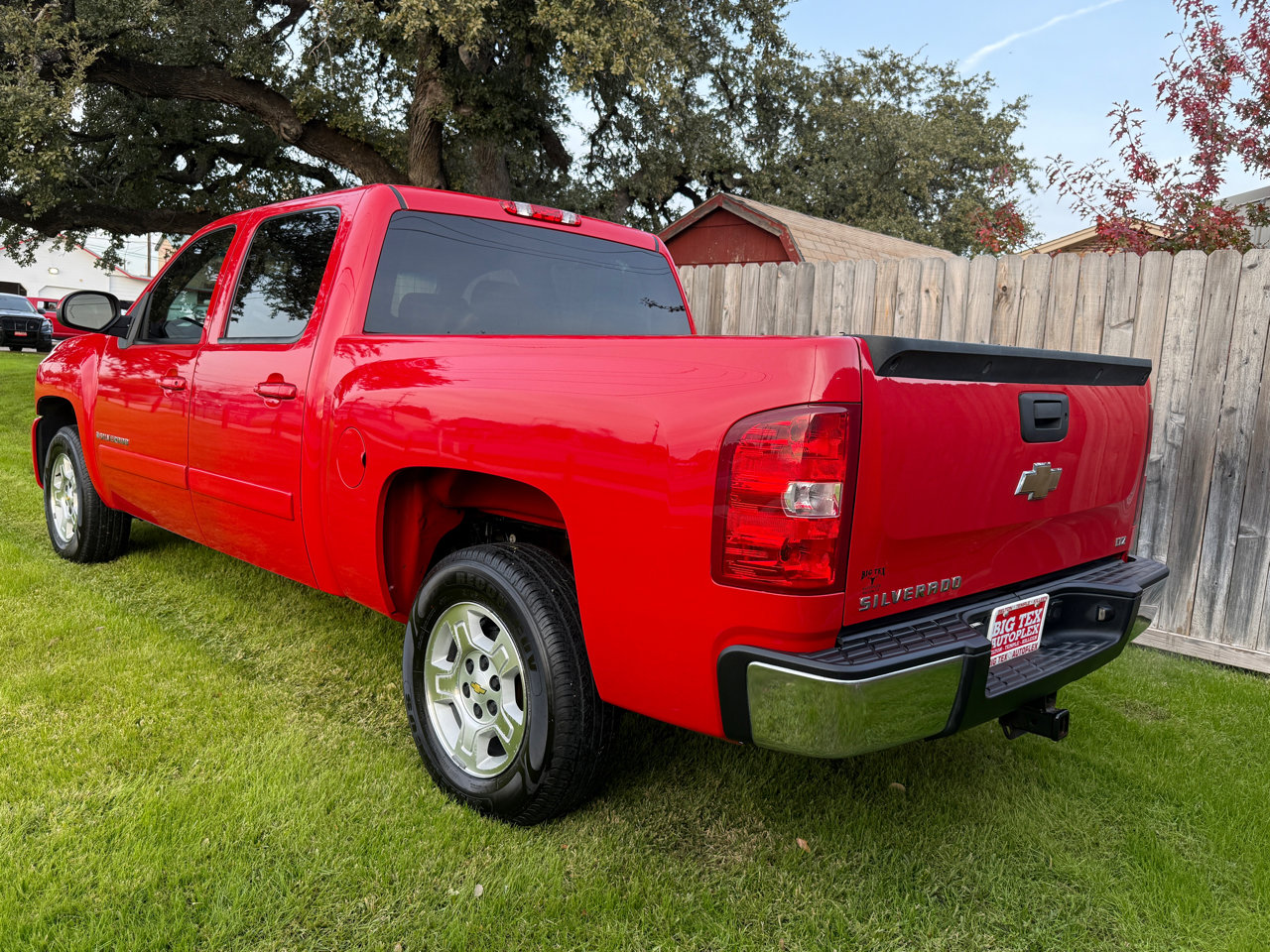 Used 2008 Chevrolet Silverado 1500 LTZ w/ EZ-Lift Tailgate Package image 8
