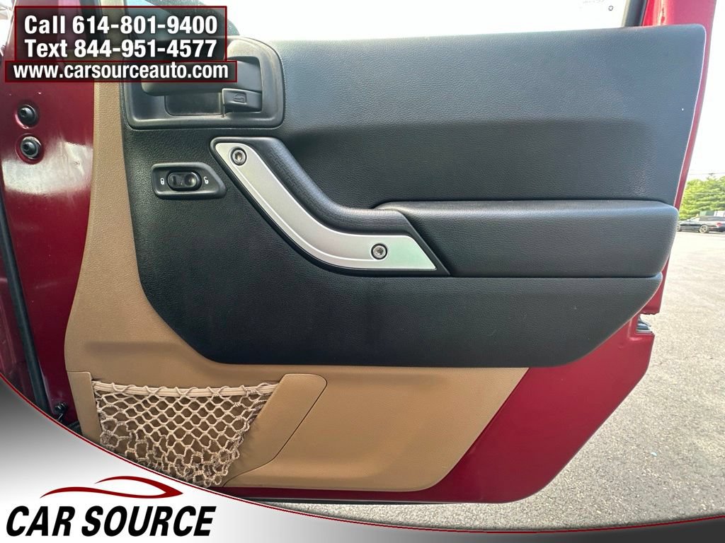 Used 2013 Jeep Wrangler Sahara w/ Dual Top Group AWD/4WD image 22