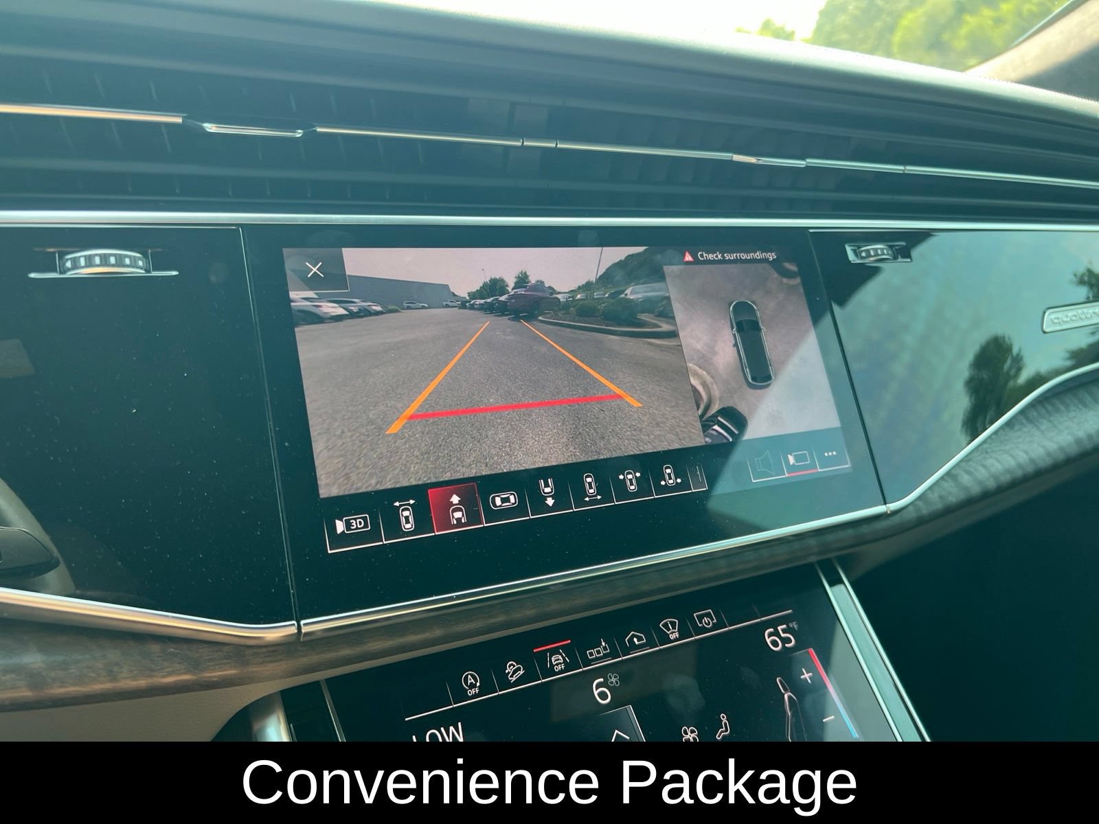 Used 2019 Audi Q8 Prestige w/ Luxury Package AWD/4WD image 14