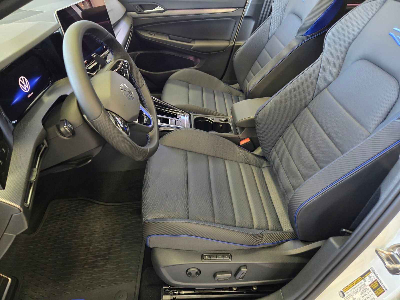 New 2026 Volkswagen Golf AWD/4WD image 6