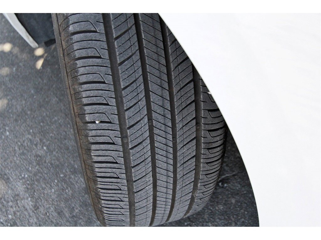 Used 2025 Nissan Sentra SV w/ All-Weather Package image 29