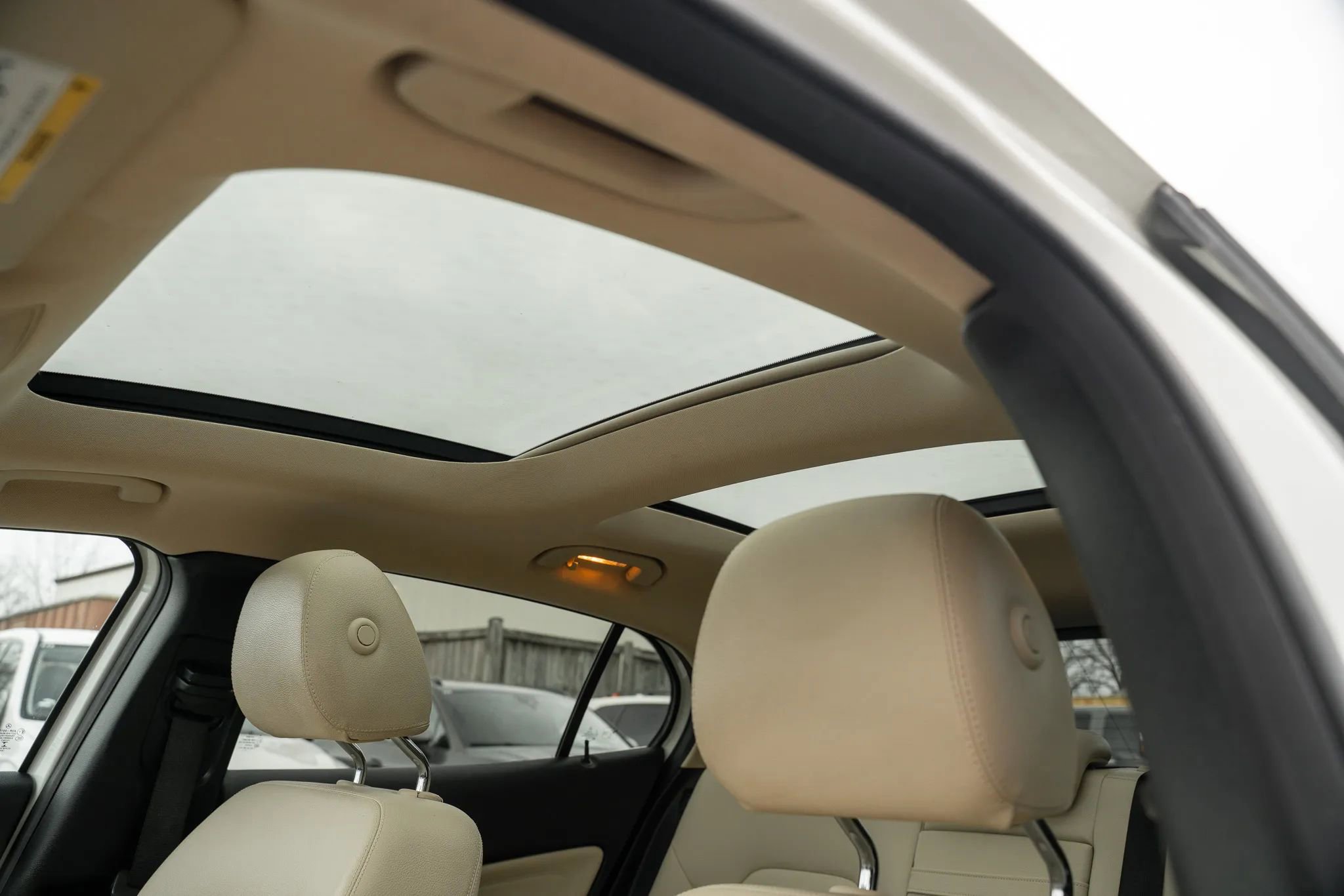 Used 2015 Mercedes-Benz GLA 250 GLA 250 4MATIC Sport Utility 4 image 17