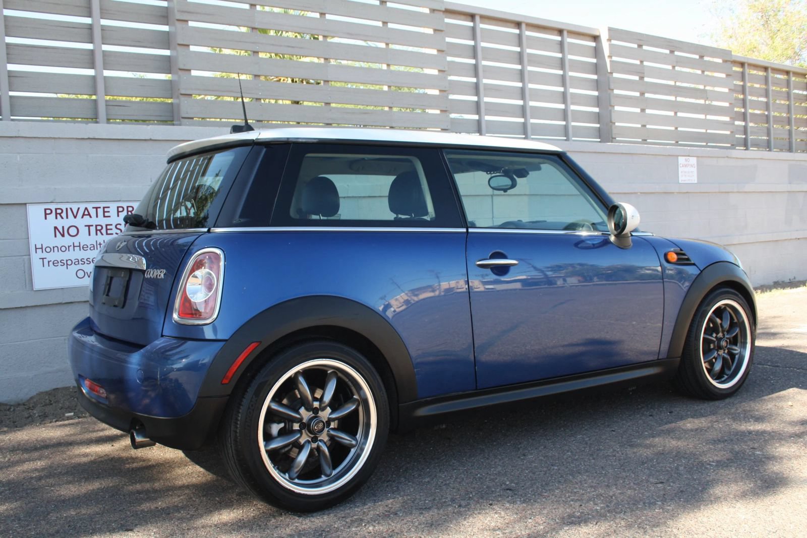 Used 2013 MINI Cooper Hardtop FWD image 3