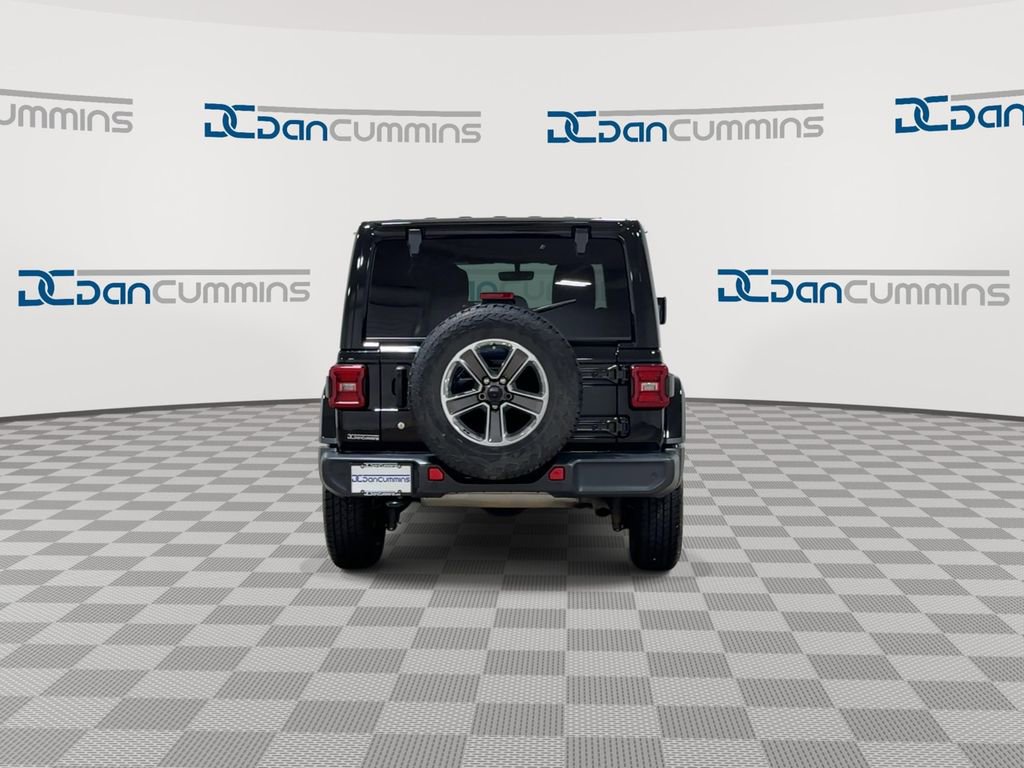 Used 2020 Jeep Wrangler Unlimited Sahara image 10