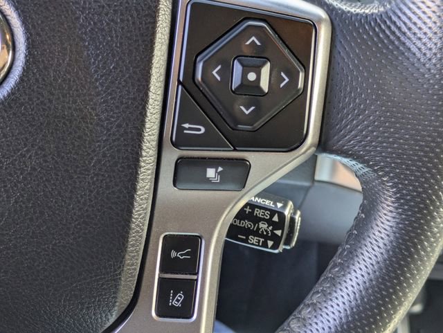 Used 2022 Toyota Tacoma Limited image 18