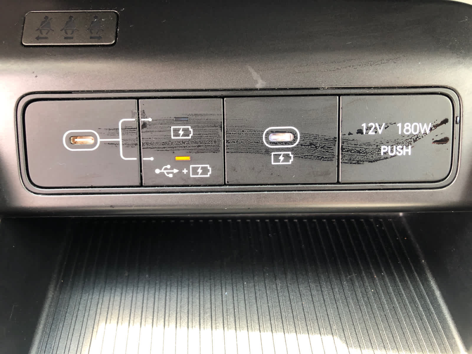 Certified 2024 Hyundai Kona SE FWD image 22