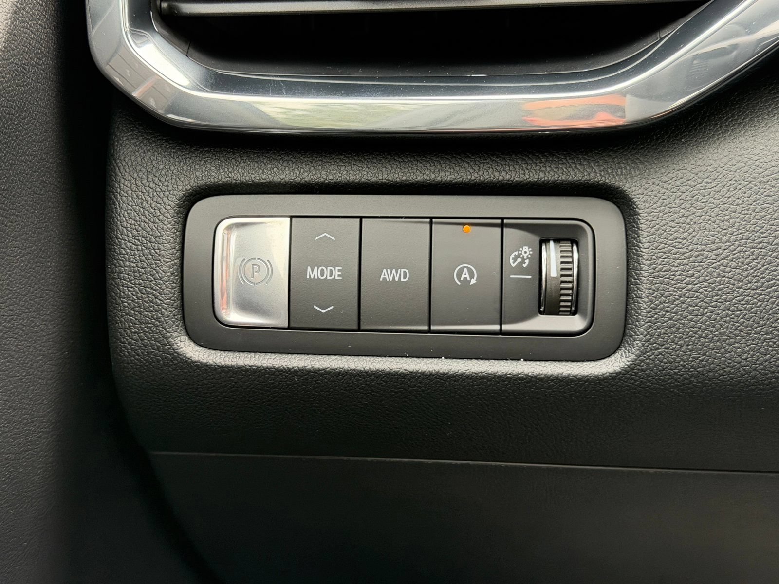 New 2026 GMC Acadia Denali w/ Super Cruise Package AWD/4WD image 12