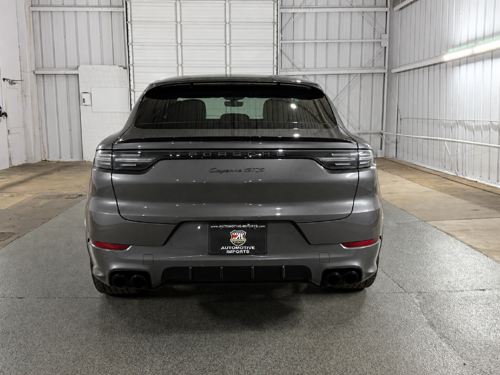 Used 2022 Porsche Cayenne GTS AWD/4WD image 9