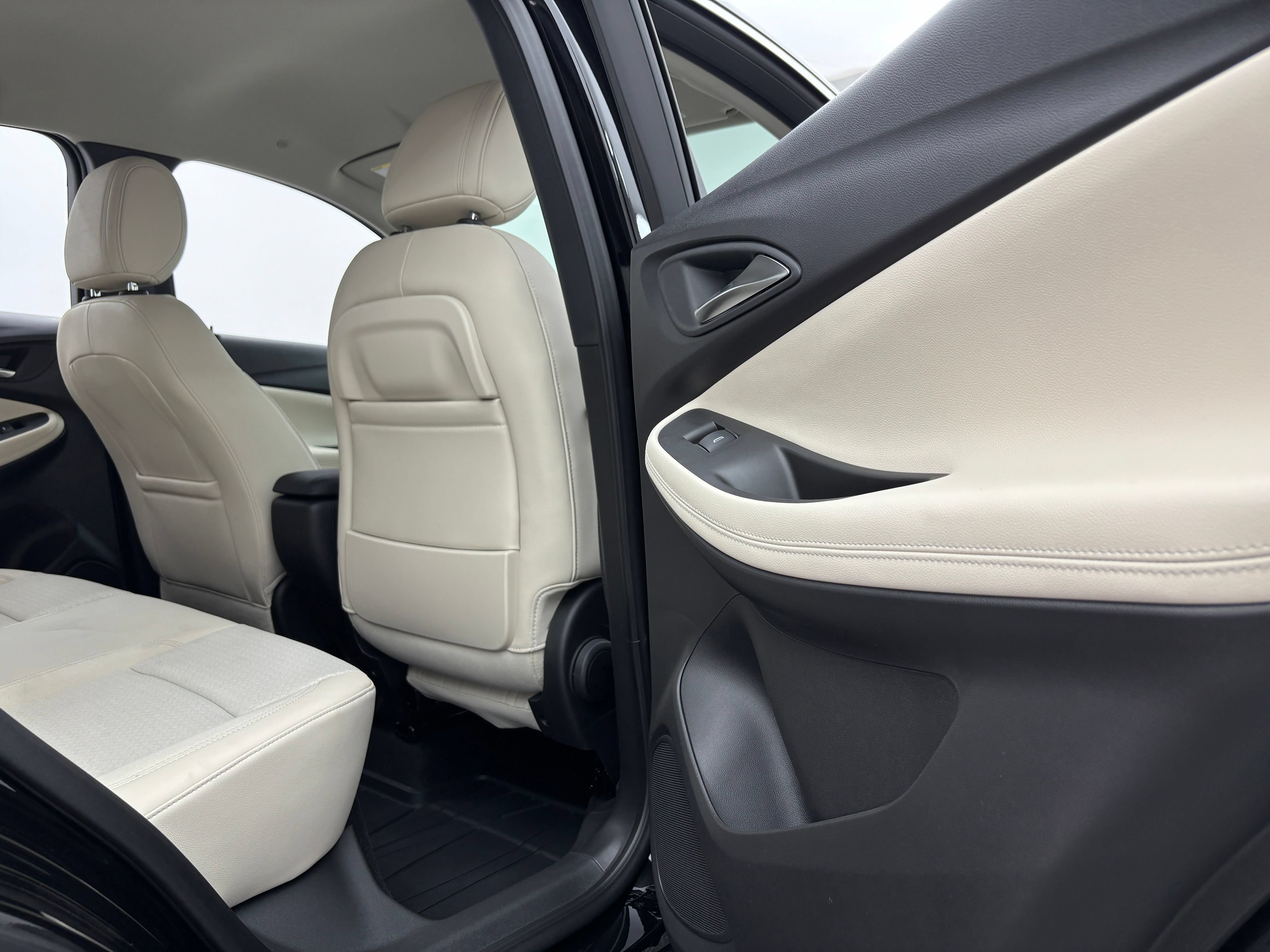 New 2026 Buick Encore GX Preferred w/ Advanced Technology Package FWD image 32