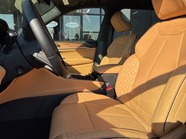 New 2025 Jeep Grand Cherokee L Summit image 4