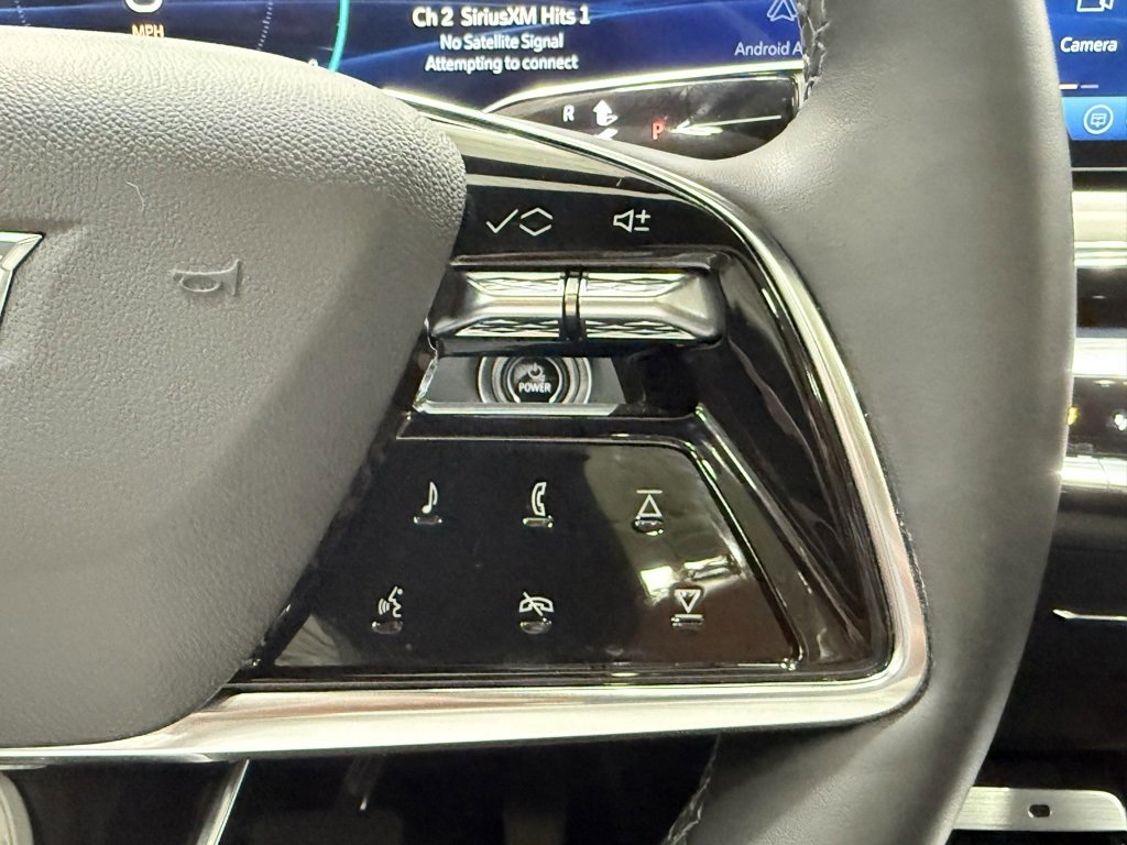 Used 2024 Cadillac Lyriq Sport image 16