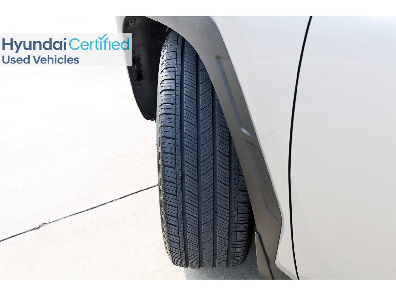 Certified 2023 Hyundai Tucson Limited AWD/4WD image 32