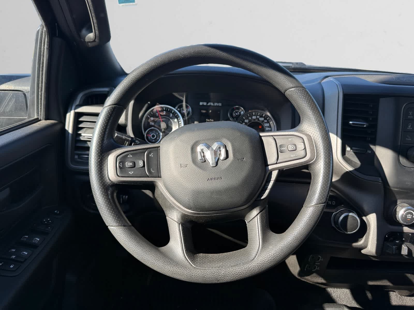 Used 2024 RAM 2500 Tradesman w/ Chrome Appearance Group AWD/4WD image 12