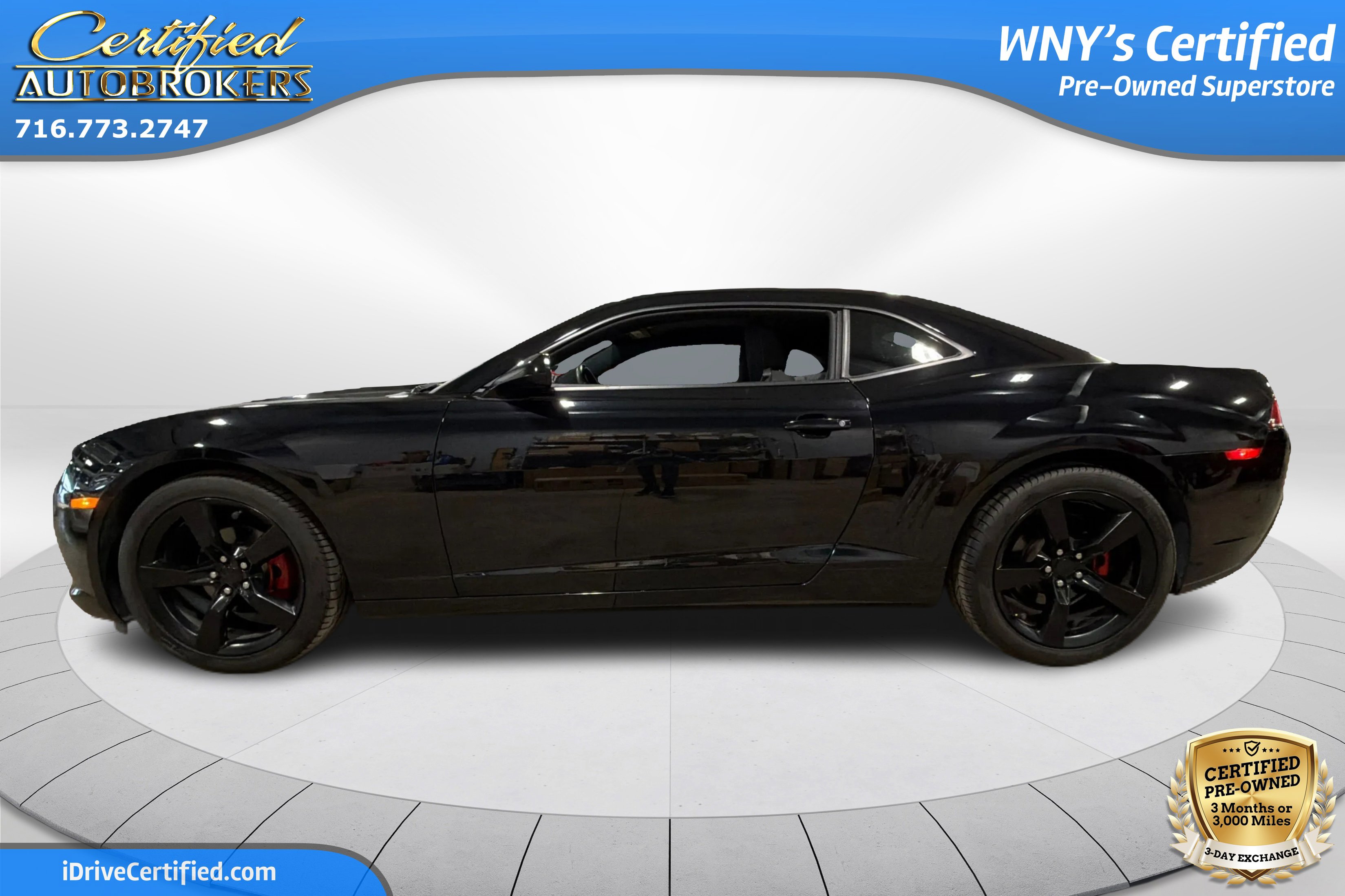 Used 2015 Chevrolet Camaro LT RWD image 9