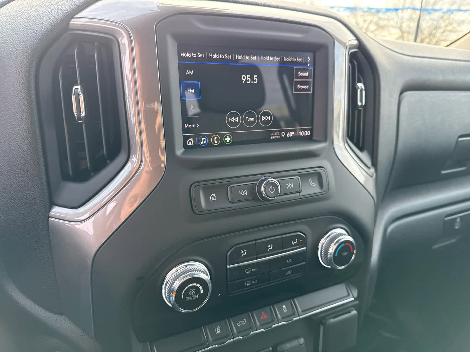 New 2026 GMC Sierra 2500 Pro w/ Convenience Package image 19