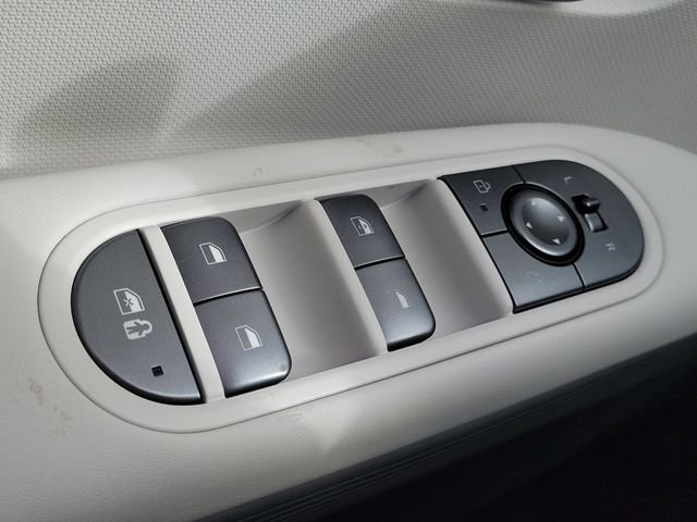 New 2026 Hyundai Ioniq 5 SE image 16