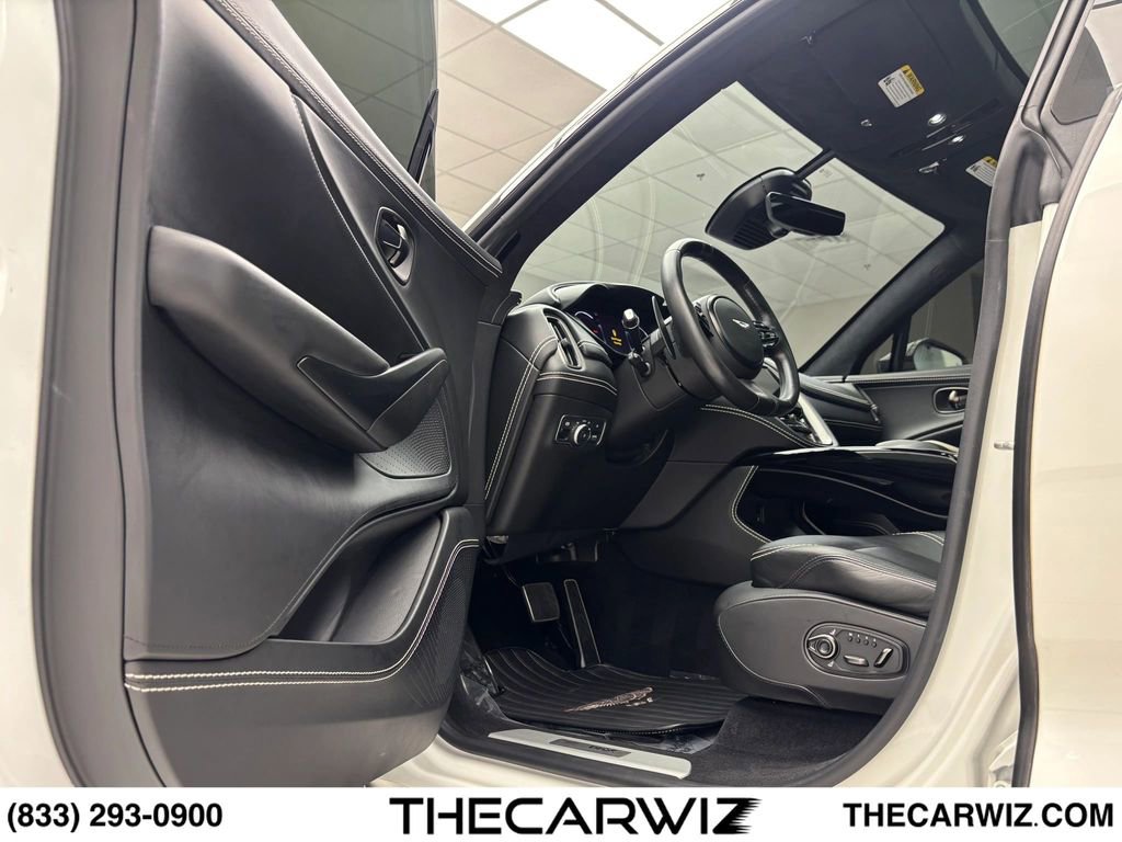 Used 2021 Aston Martin DBX AWD/4WD image 50