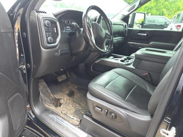 Used 2022 Chevrolet Silverado 3500 LTZ w/ LTZ Plus Package AWD/4WD image 18
