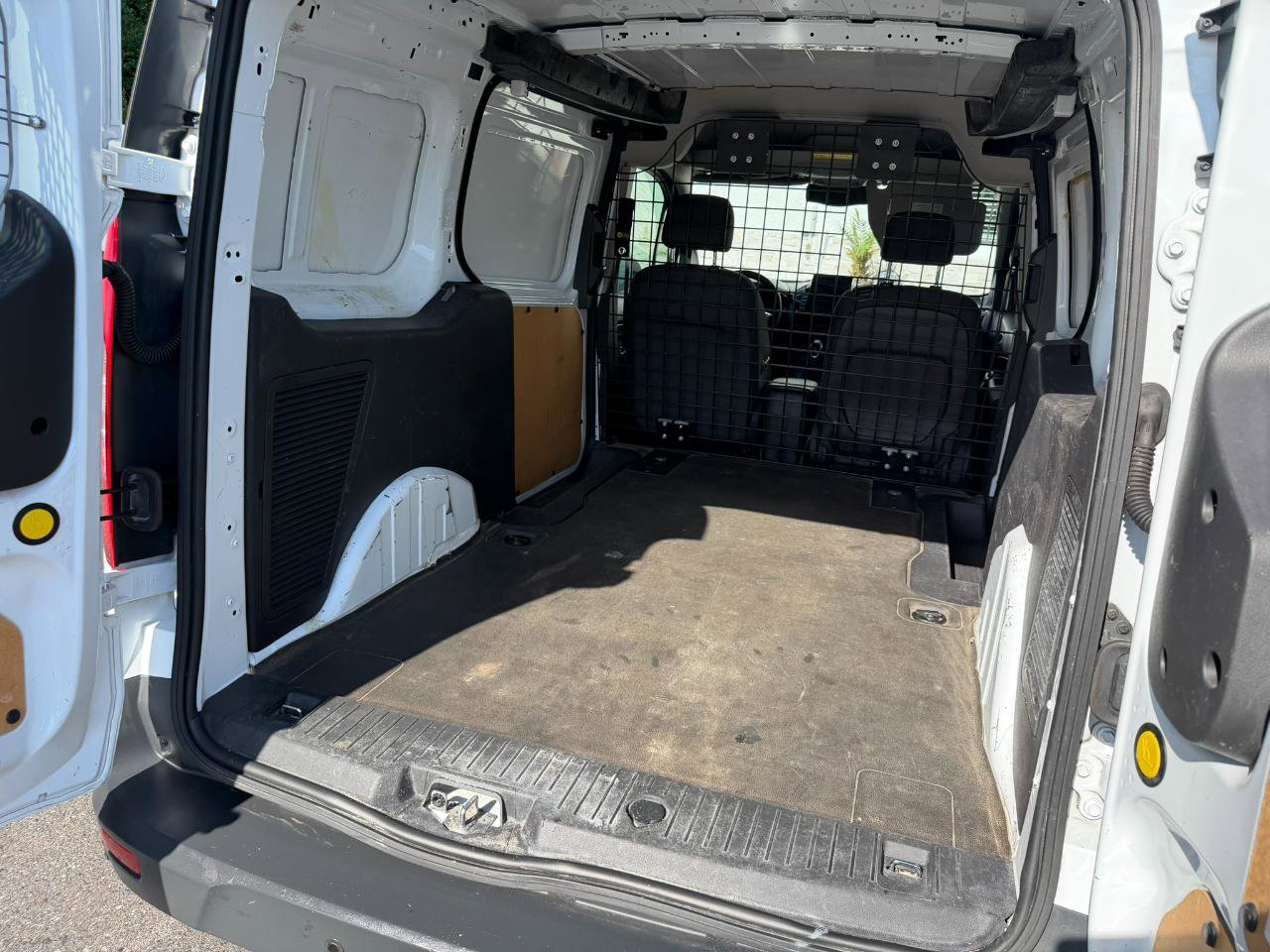 Used 2016 Ford Transit Connect XLT FWD image 35