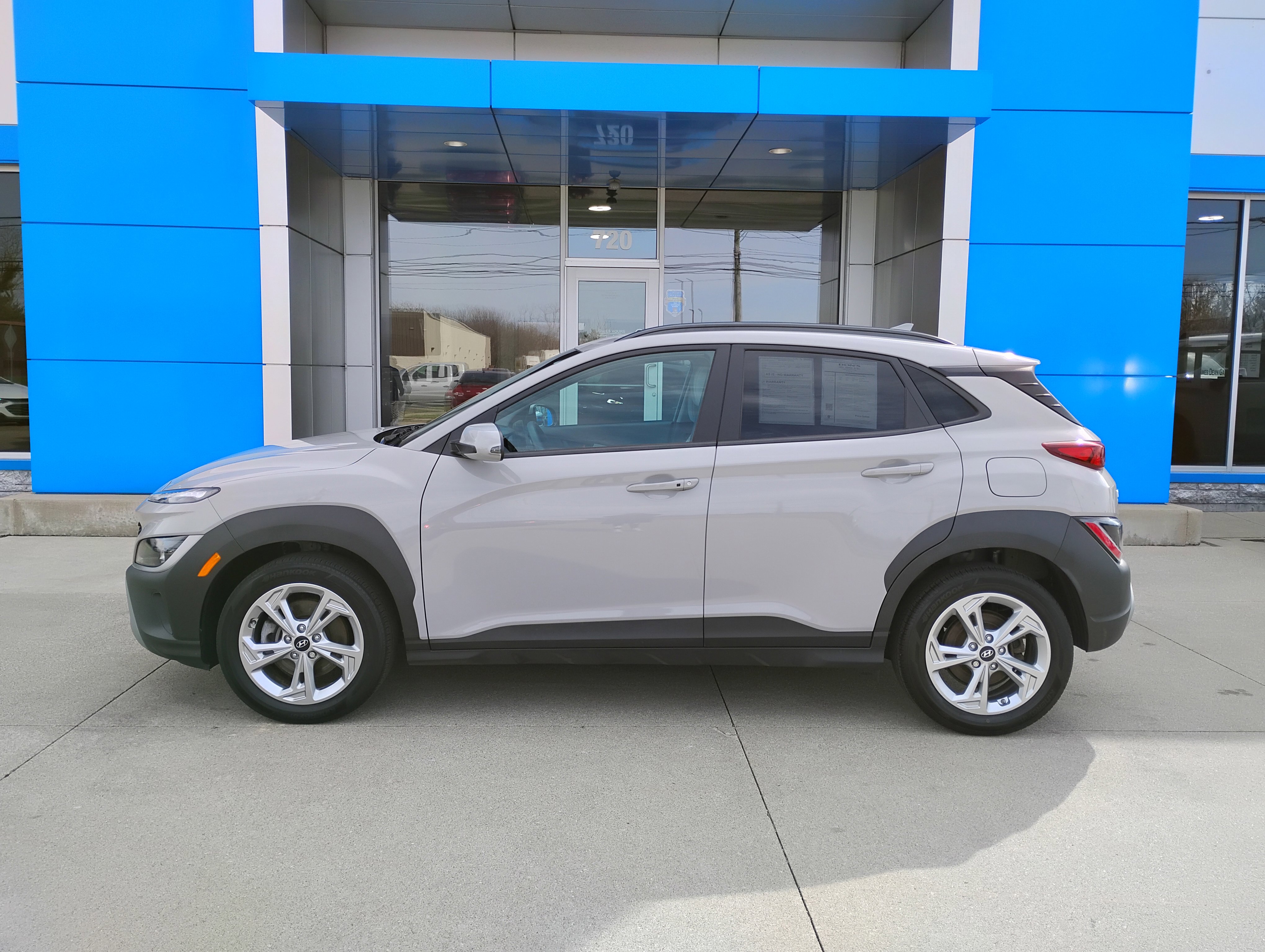 Used 2023 Hyundai Kona SEL w/ Cargo Package image 31