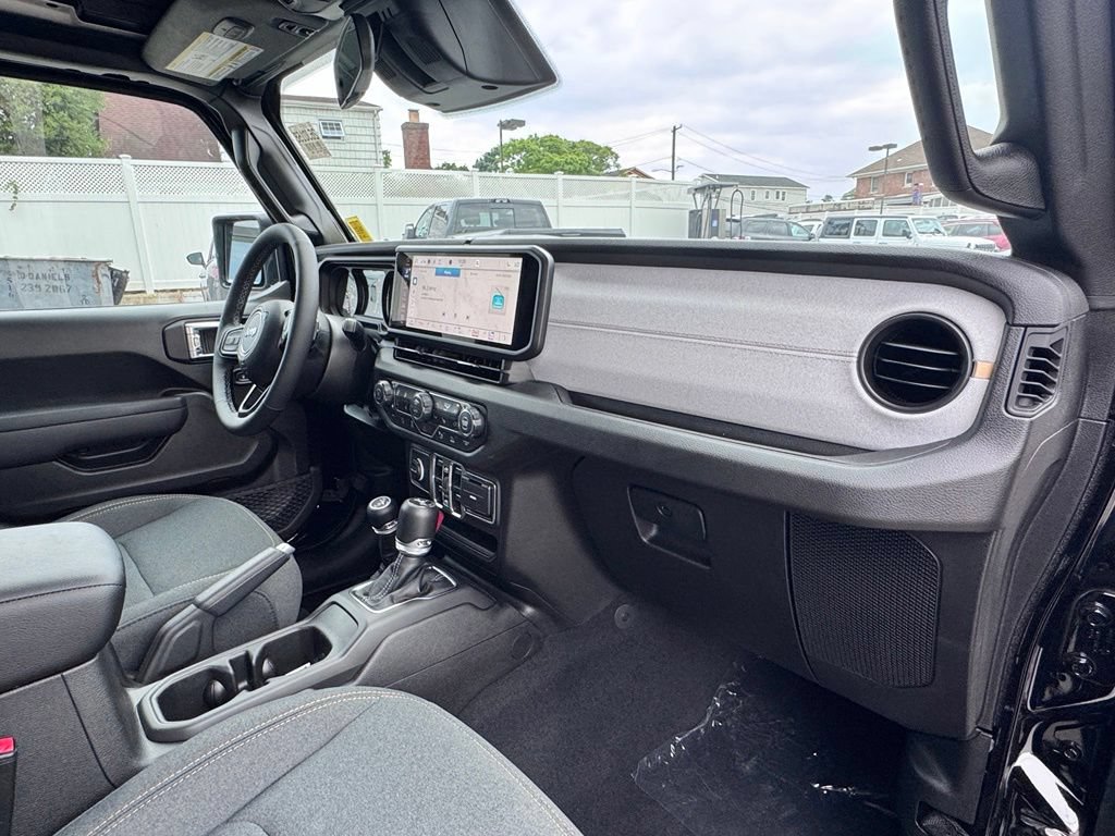 New 2026 Jeep Wrangler Unlimited Sport AWD/4WD image 17