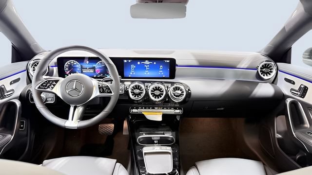 Used 2026 Mercedes-Benz CLA 250 4MATIC image 16