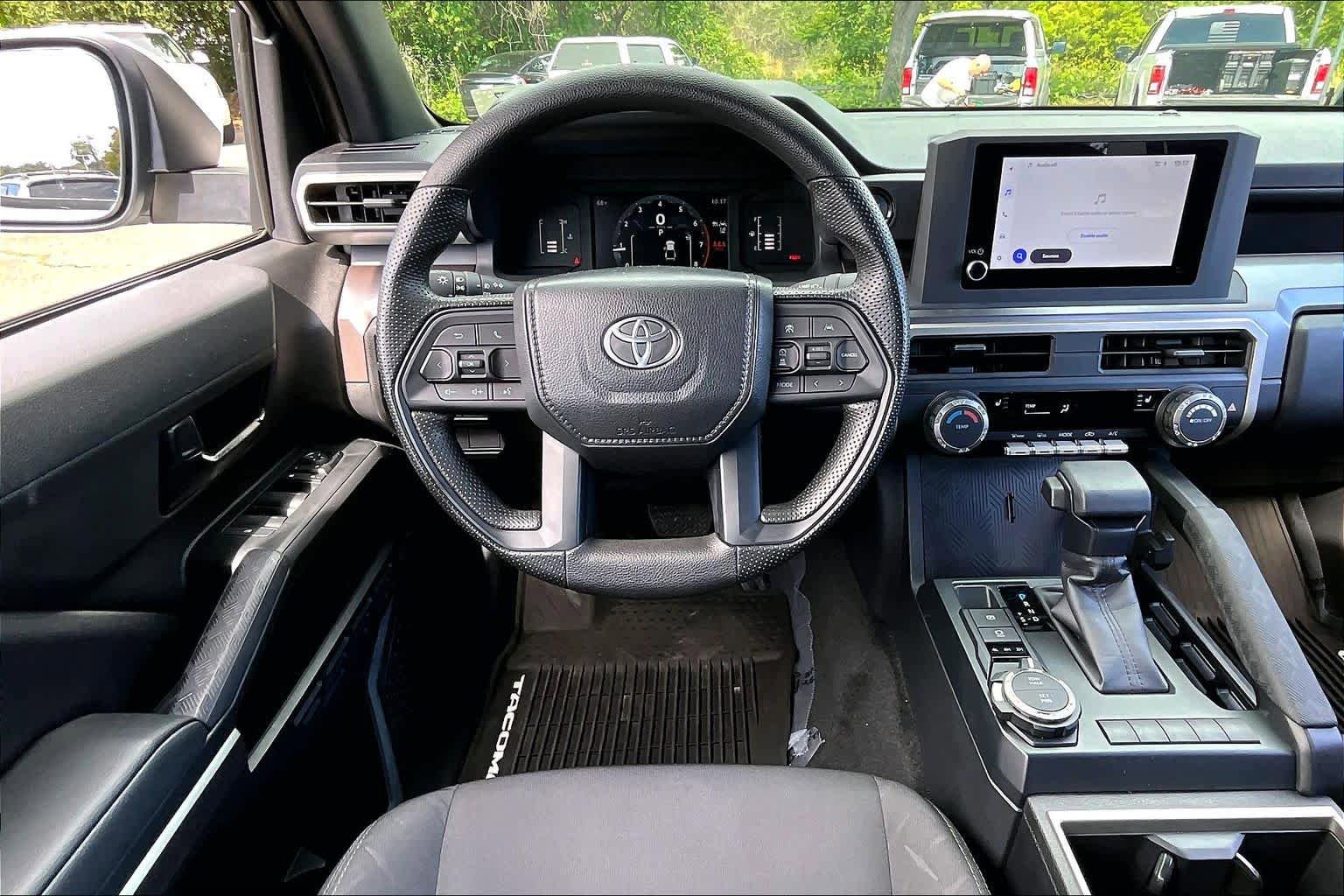 Used 2024 Toyota Tacoma SR5 AWD/4WD image 5