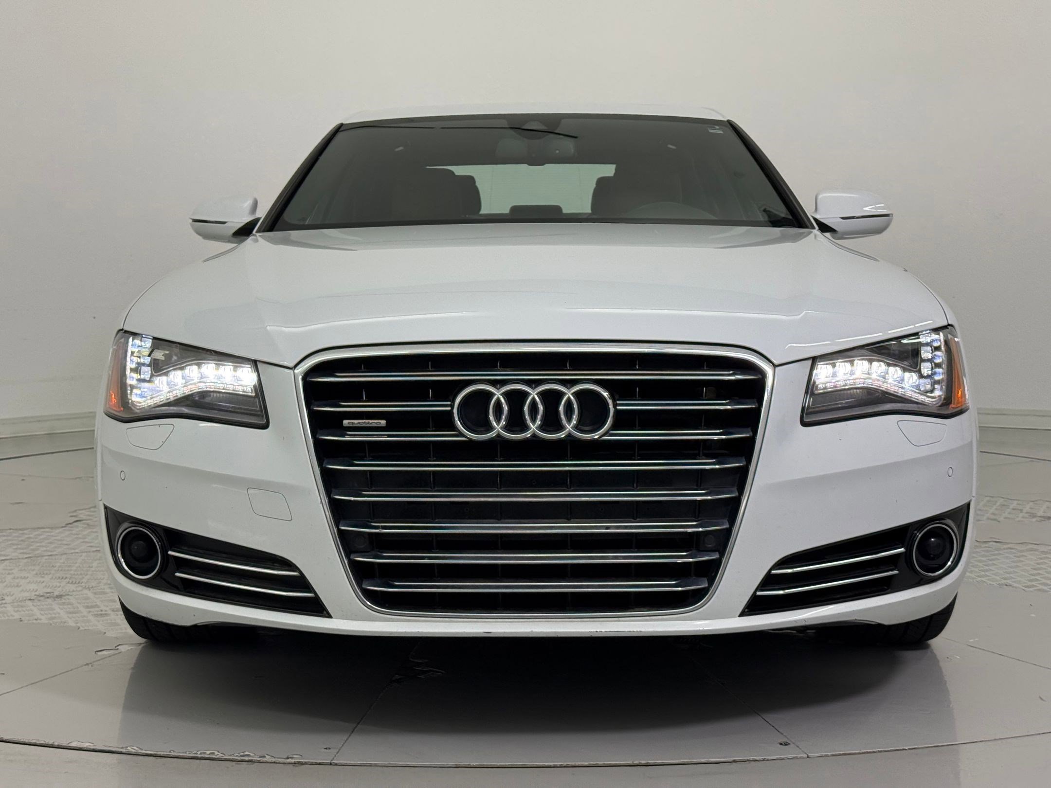 Used 2013 Audi A8 3.0T image 6