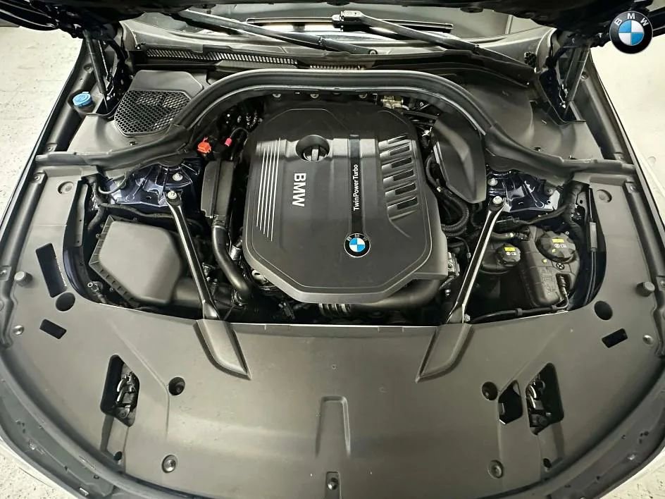 Used 2018 BMW 640i Gran Turismo xDrive 640i Gran Turismo xDrive Sedan w/ Dynamic Handling Package image 38