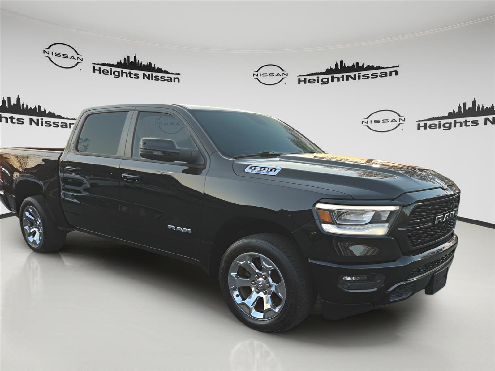 Used 2023 RAM 1500 Big Horn AWD/4WD image 8
