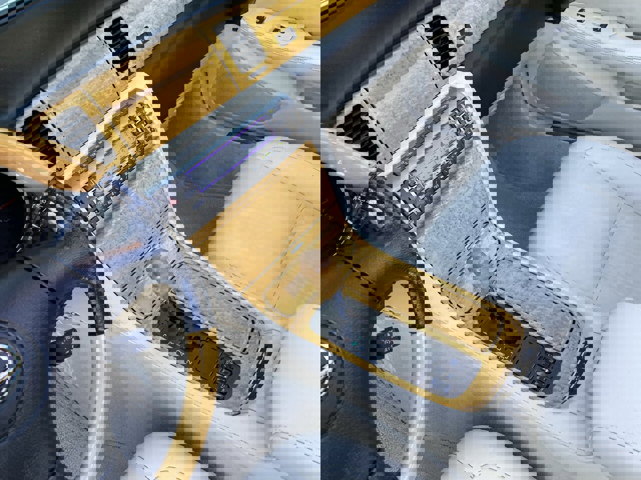 Used 2005 Lexus SC 430 Convertible image 23