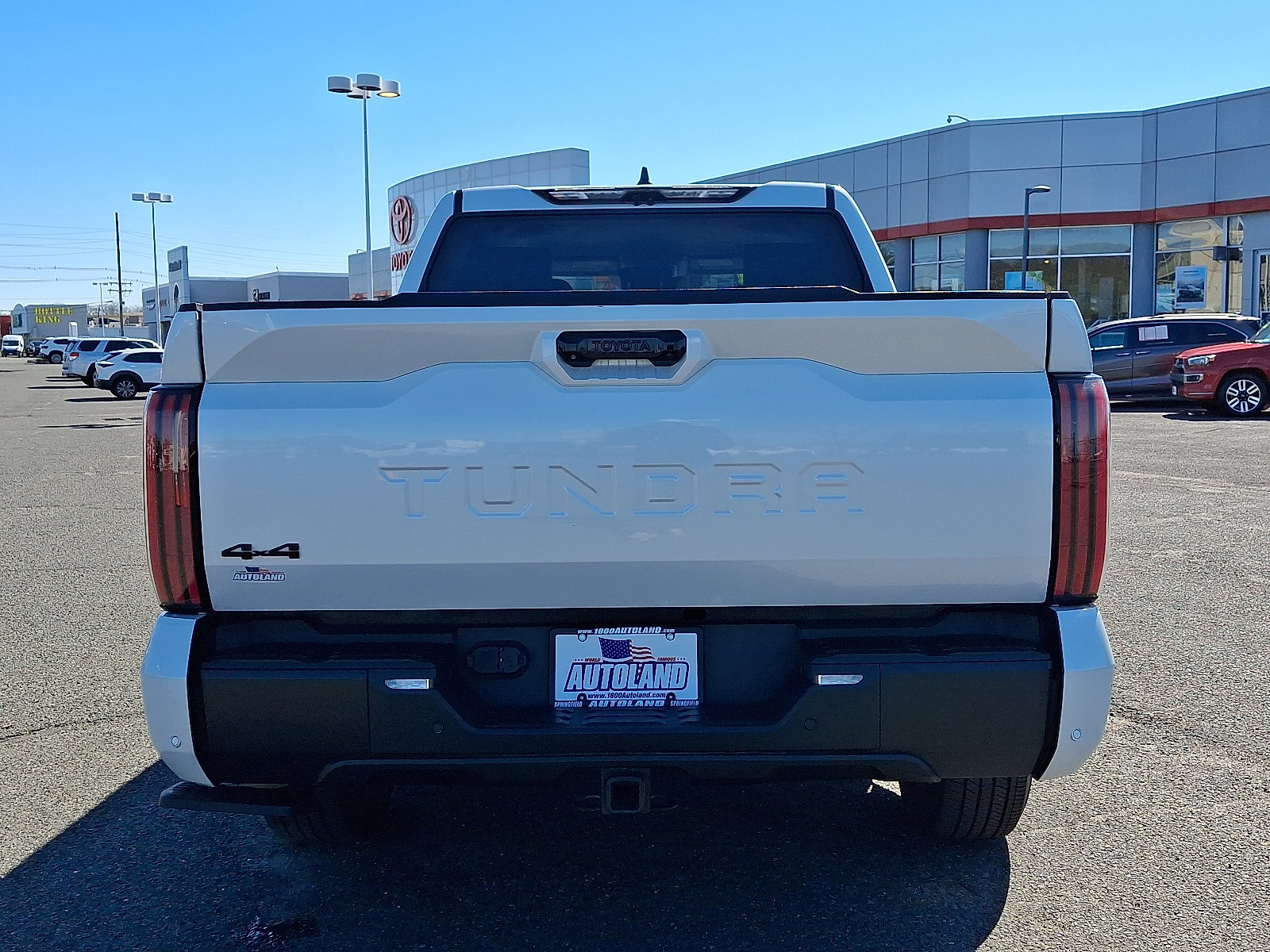 Used 2024 Toyota Tundra Limited image 6
