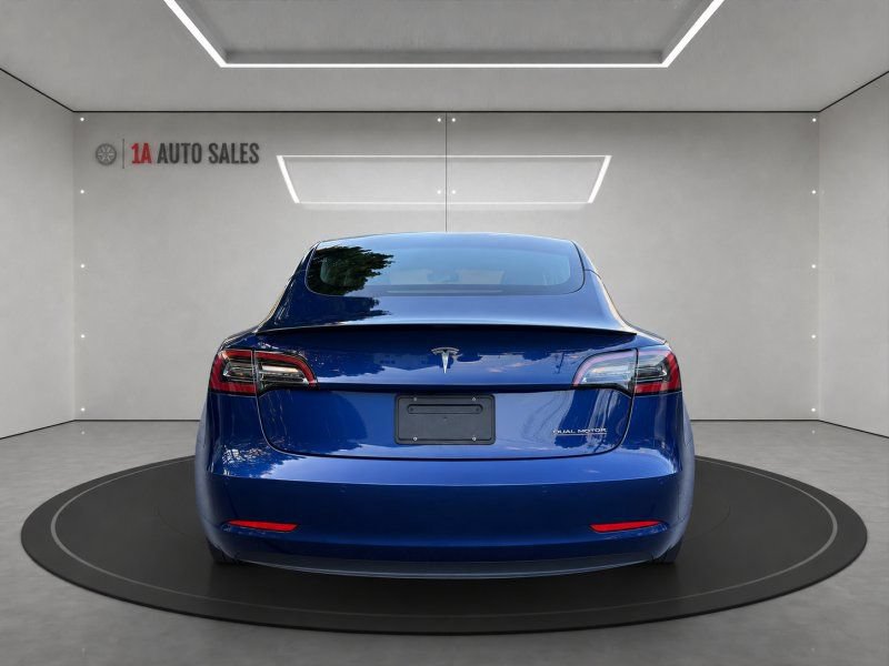 Used 2022 Tesla Model 3 Performance AWD/4WD image 4