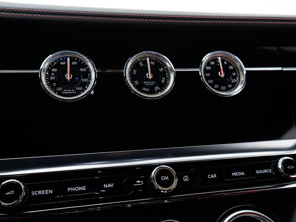 Used 2024 Bentley Continental GT V8 AWD/4WD image 36