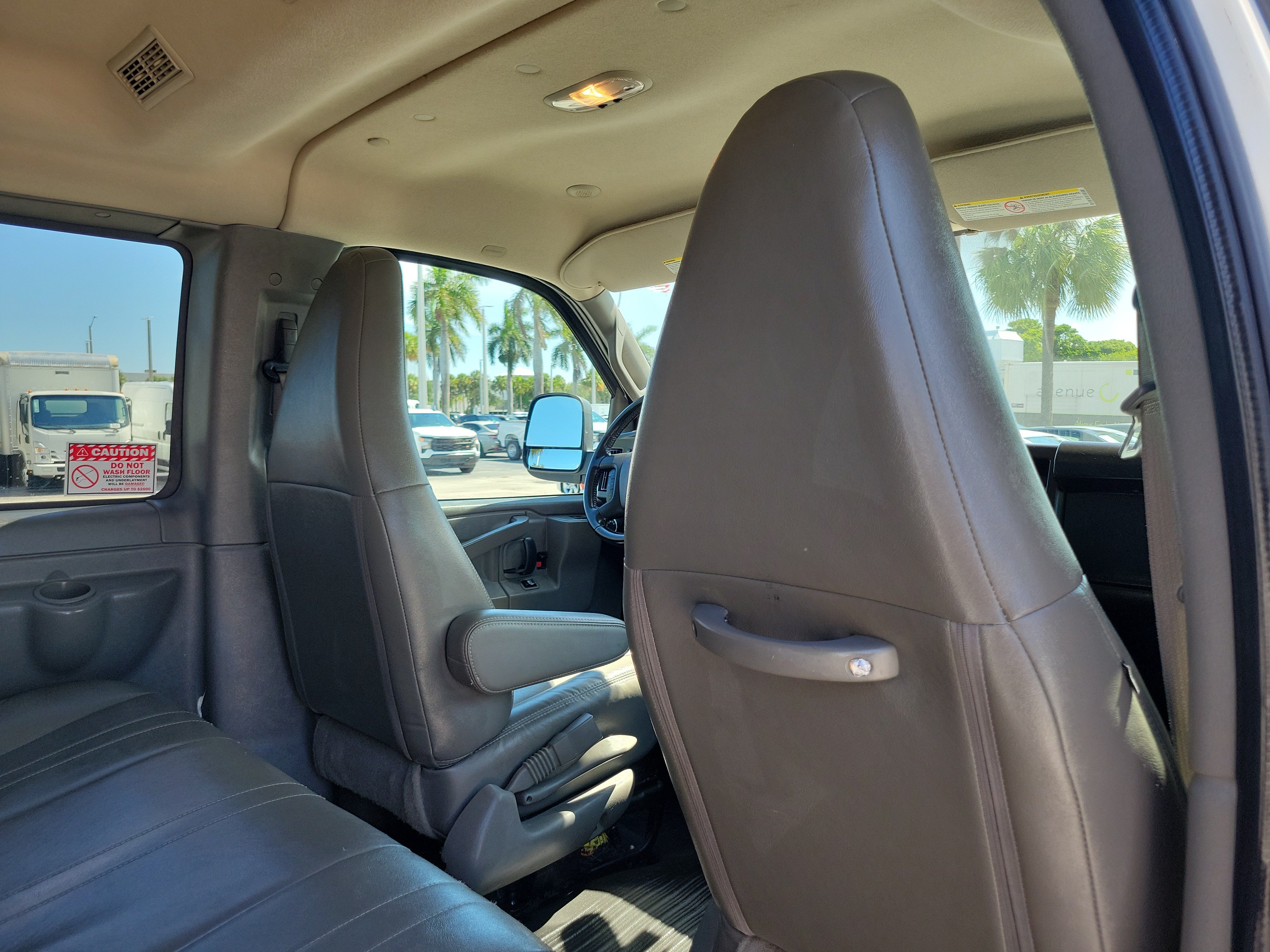 Used 2023 Chevrolet Express 3500 LS RWD image 11