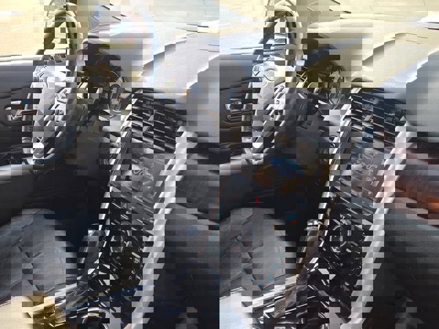 Used 2012 Ford Edge Limited image 8