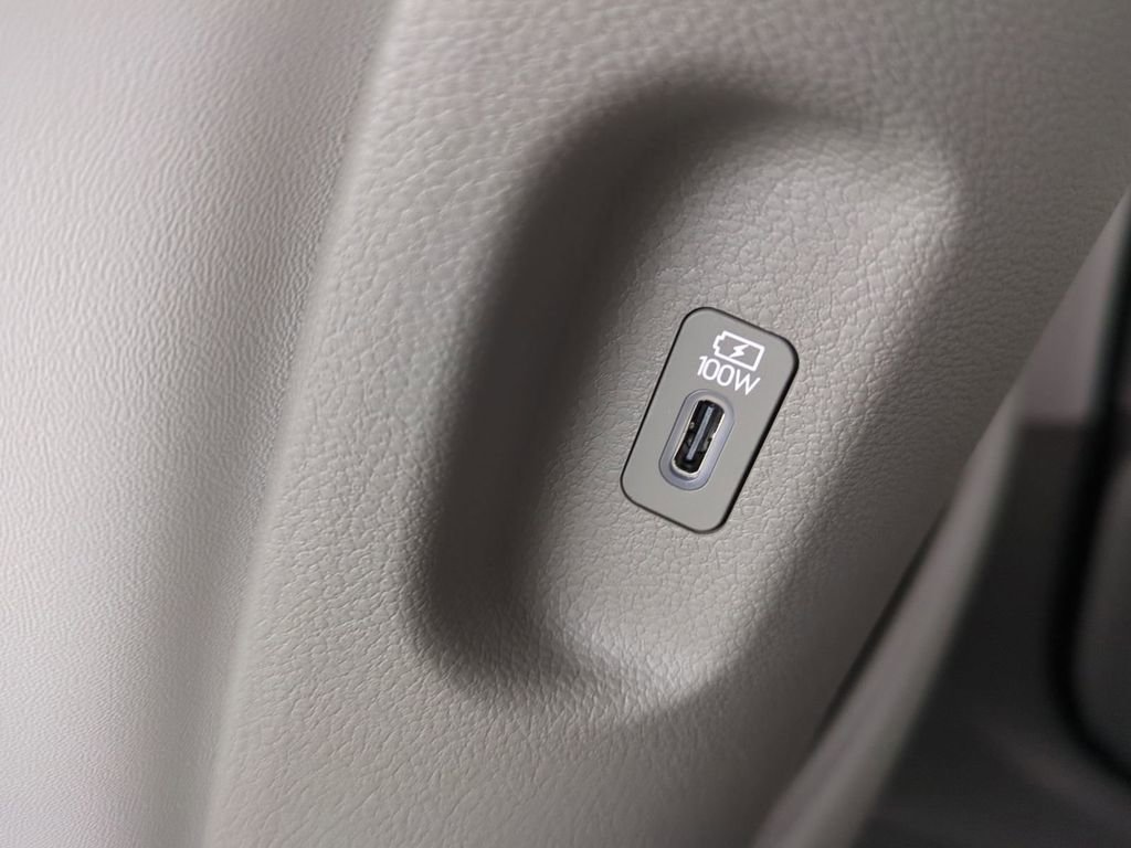 New 2026 Hyundai Palisade SEL image 17