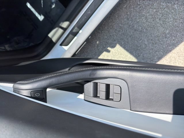 Used 2021 Tesla Model Y Performance AWD/4WD image 10