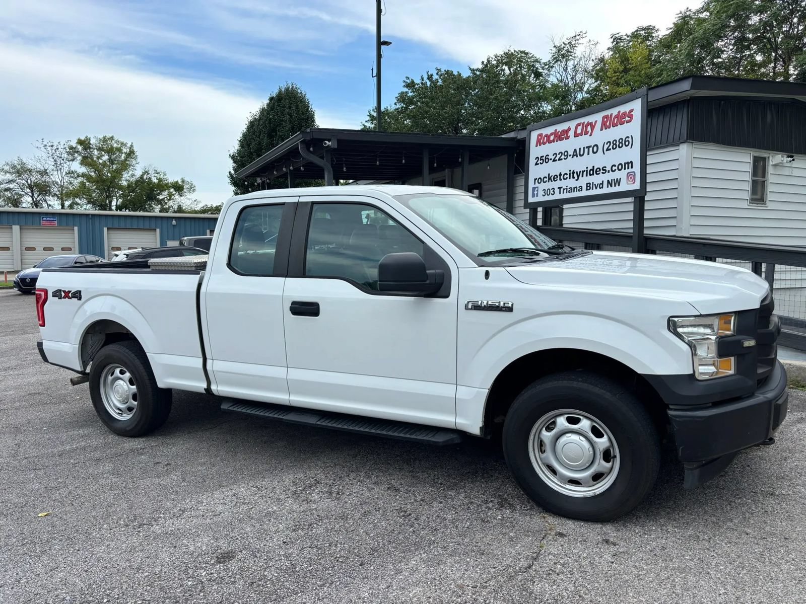 Used 2017 Ford F150 XL w/ Equipment Group 101A Mid
