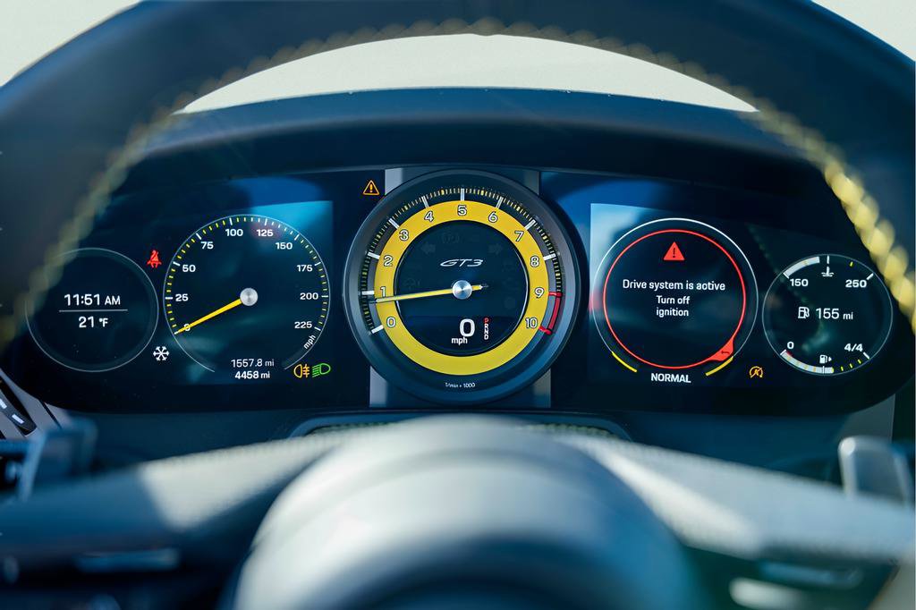 Used 2022 Porsche 911 GT3 image 31