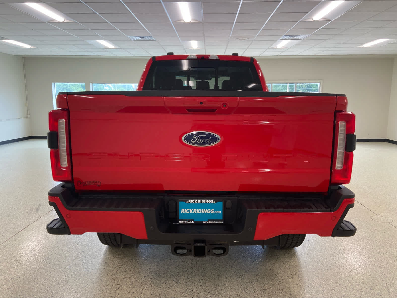 Used 2023 Ford F250 Lariat w/ Sport Appearance Package AWD/4WD image 8