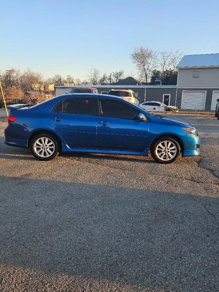 Used 2010 Toyota Corolla S image 5