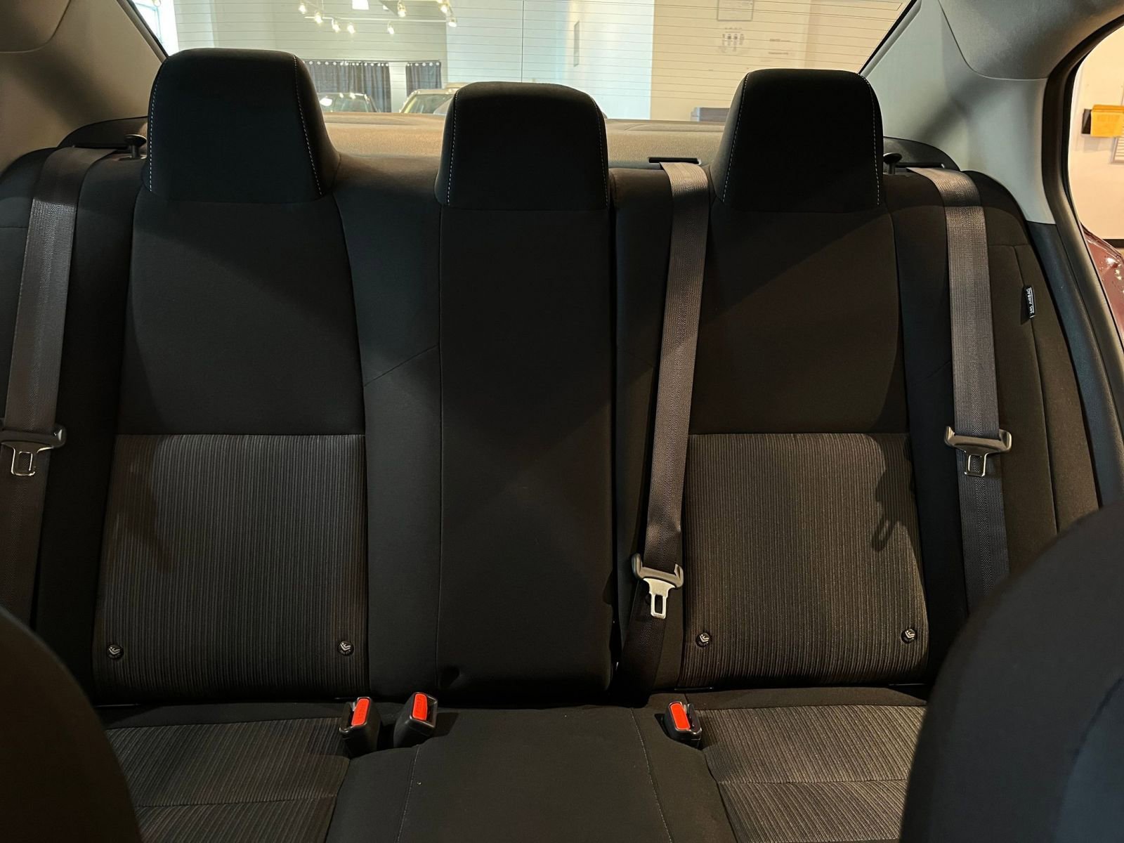 Used 2025 Nissan Sentra SV image 37