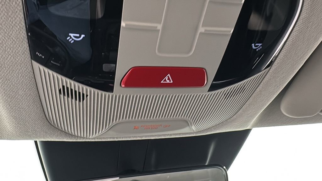 New 2025 Kia K4 EX image 28