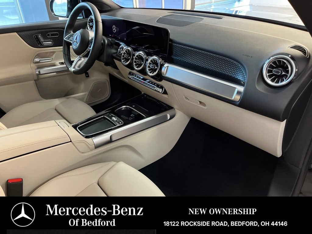 Used 2026 Mercedes-Benz GLB 250 4MATIC image 19