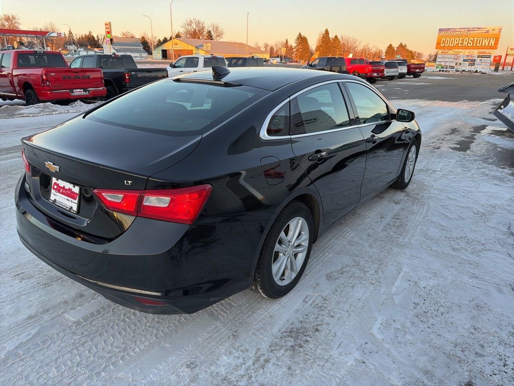 Used 2016 Chevrolet Malibu LT image 5