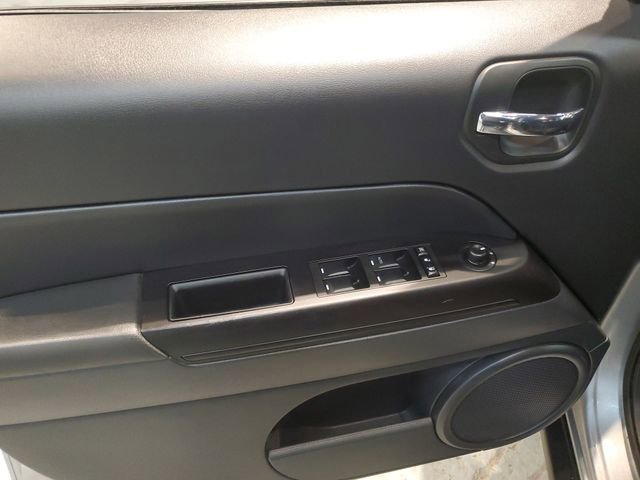 Used 2017 Jeep Patriot Sport w/ Power Value Group image 13