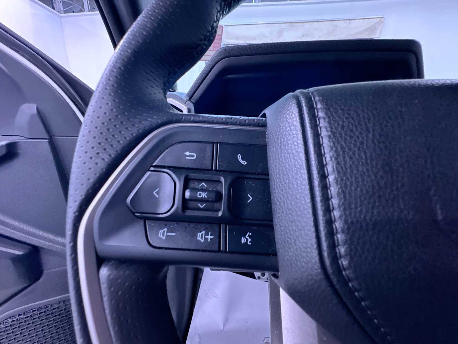 Used 2025 Toyota 4Runner TRD Sport Premium AWD/4WD image 12