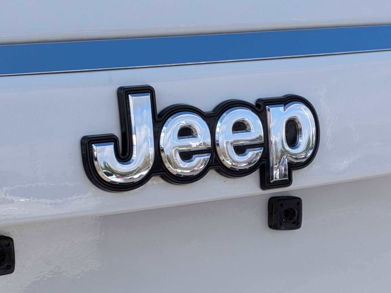 Used 2017 Jeep Compass High Altitude image 12