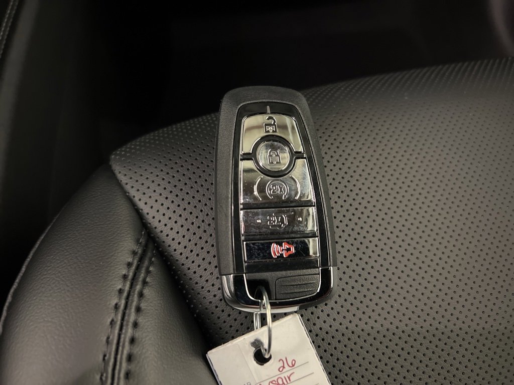 Used 2026 Lincoln Corsair Premiere image 41